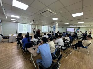 b5fef1e0-914d-411c-9708-bd6c3b0ee41a